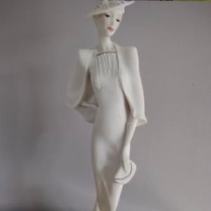 Original Giuseppe Armani Figurine